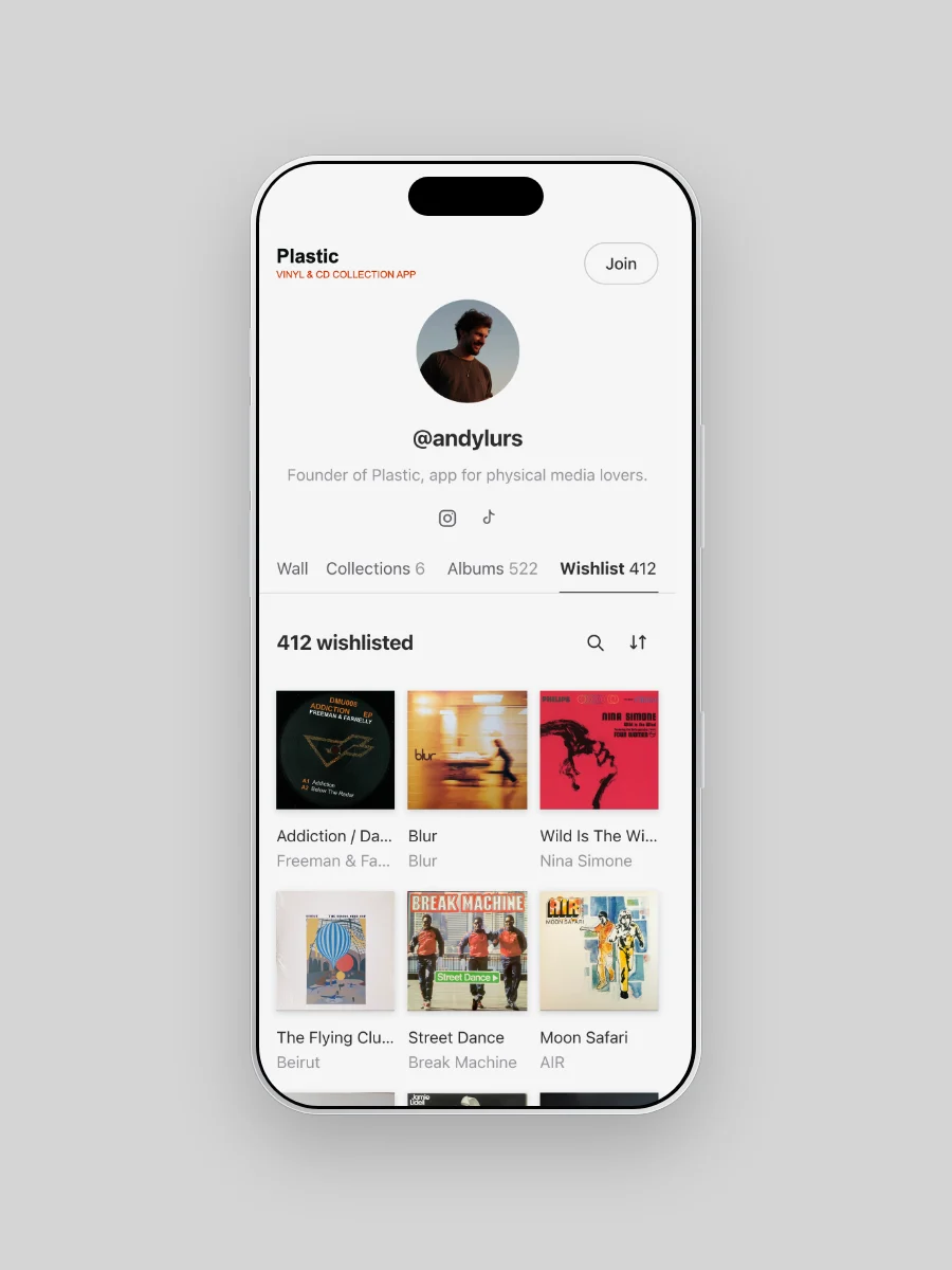 The Wishlist tab of an example public page on a phone: 412 wishlisted, with sleeves including Blur, Nina Simone's Wild Is The Wind, Beirut's The Flying Club Cup and AIR's Moon Safari.